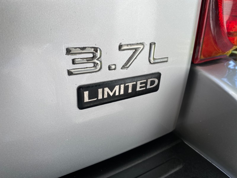 2004 Jeep Liberty Limited 1 OWNER SUNROOF in , 