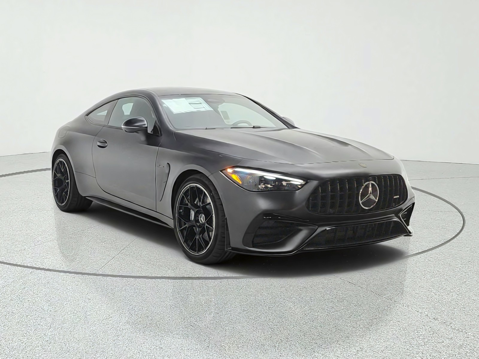 New 2027 MANUFAKTUR Graphite Grey Magno Mercedes-Benz AMG® CLE 53 4MATIC+ Coupe image 3