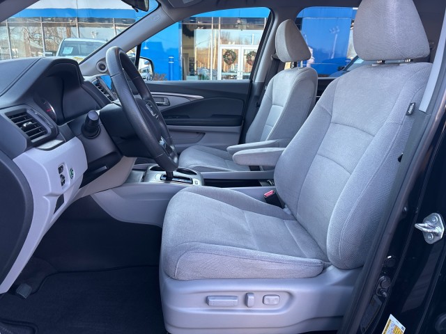 2019 Honda Pilot EX 17