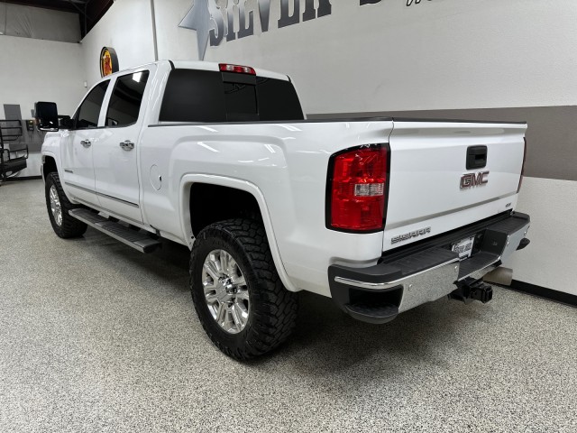 2018 GMC Sierra 2500HD SLT 4WD Duramax in , 