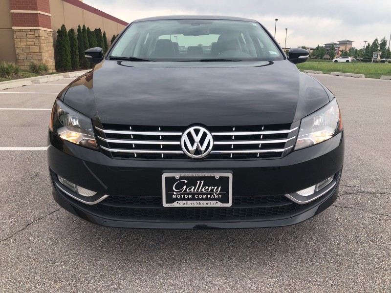 2013 Volkswagen Passat SEL Premium in CHESTERFIELD, Missouri