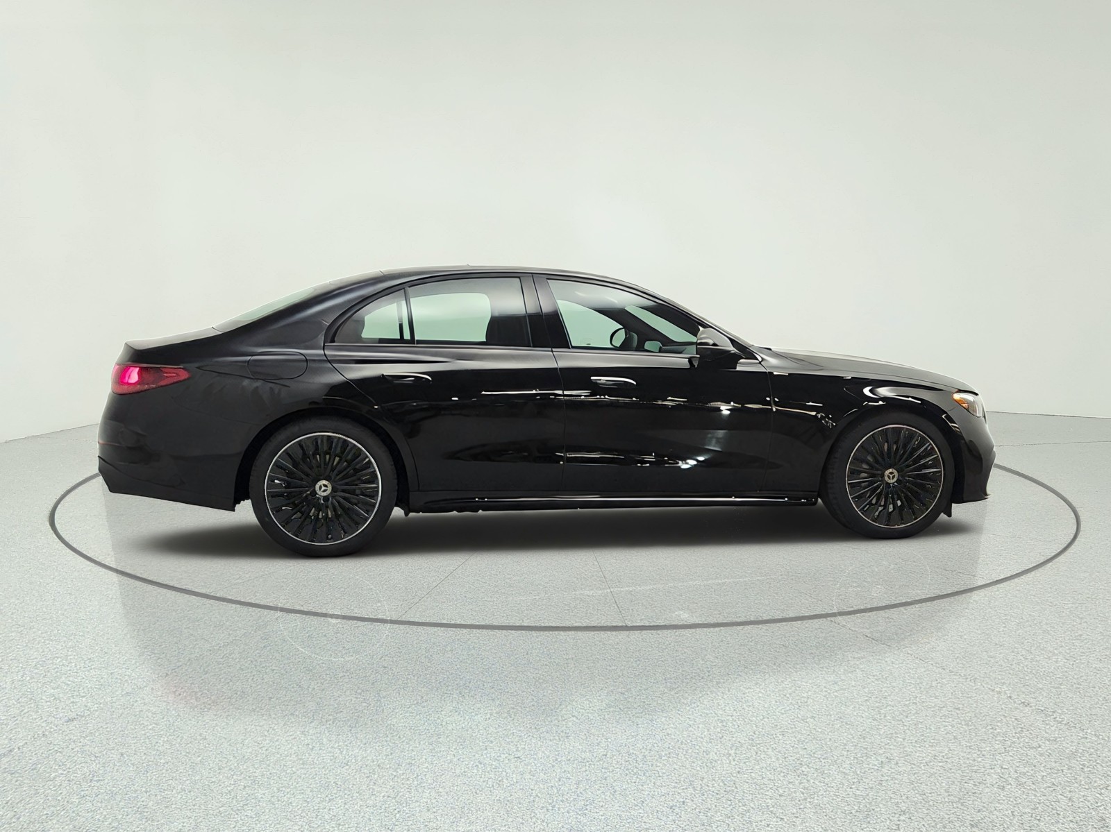 New 2027 Black Mercedes-Benz E 350 RWD Sedan image 4