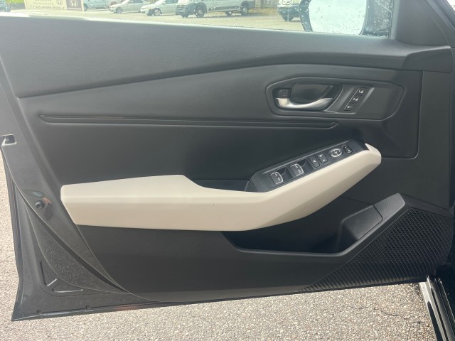 HondaAccord Hybrid24