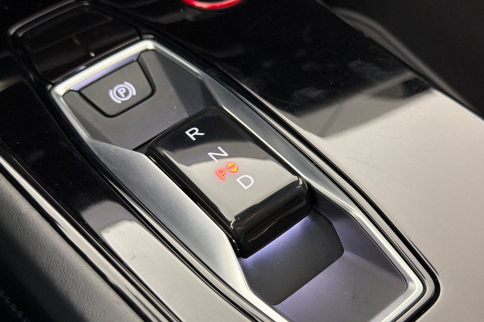 Used 2023 Suzuka Gray Metallic Audi Premium Plus quattro image 20