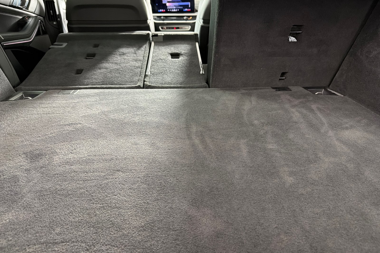 Used 2025 SKYSCRAPER GREY BMW xDrive40i Sports Activity Vehicle image 14