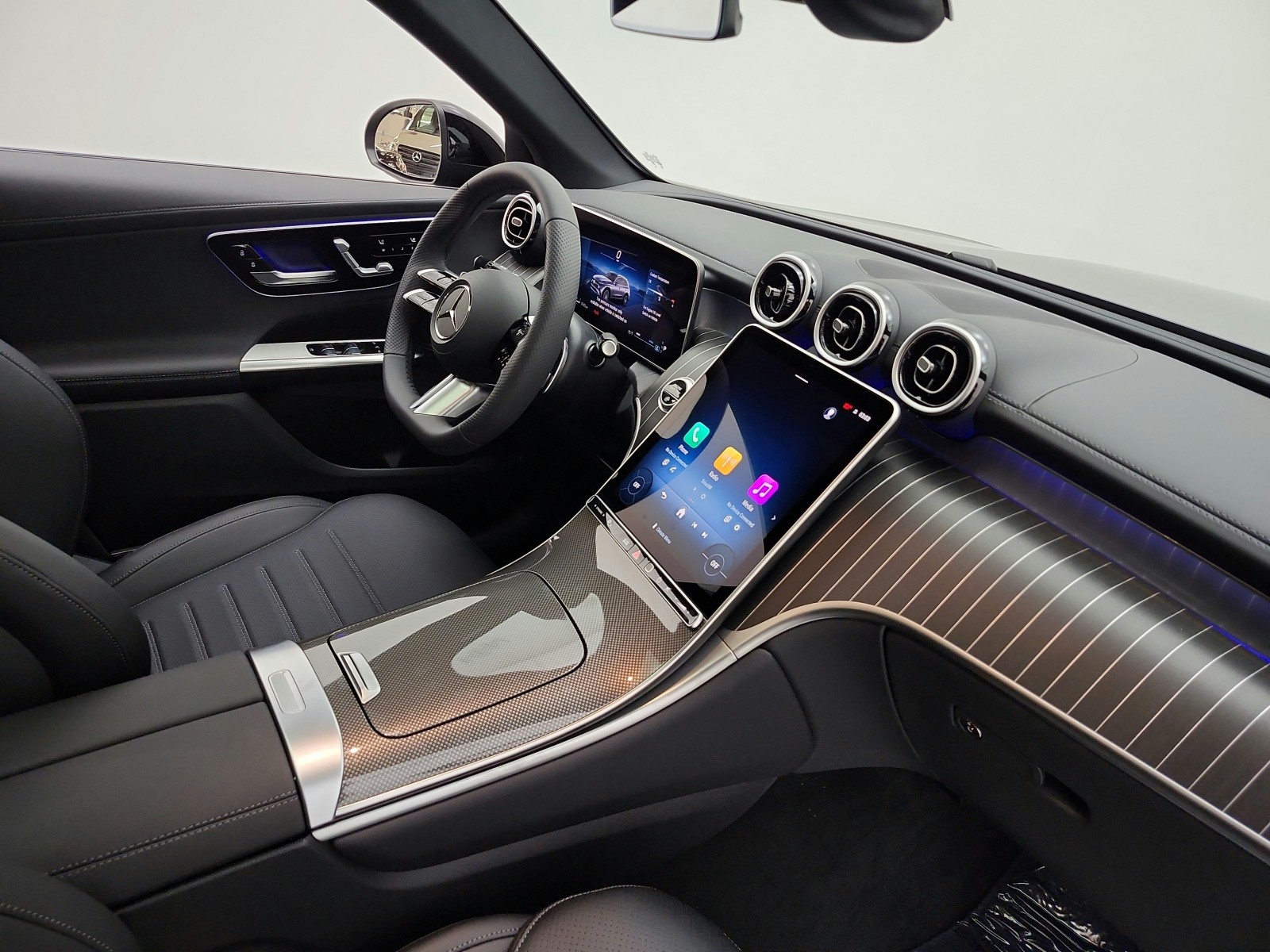New 2027 Black Mercedes-Benz GLC 300 SUV image 13