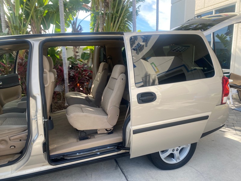 2007 Chevrolet Uplander LS LOW MILES 46,982 VAN in , 