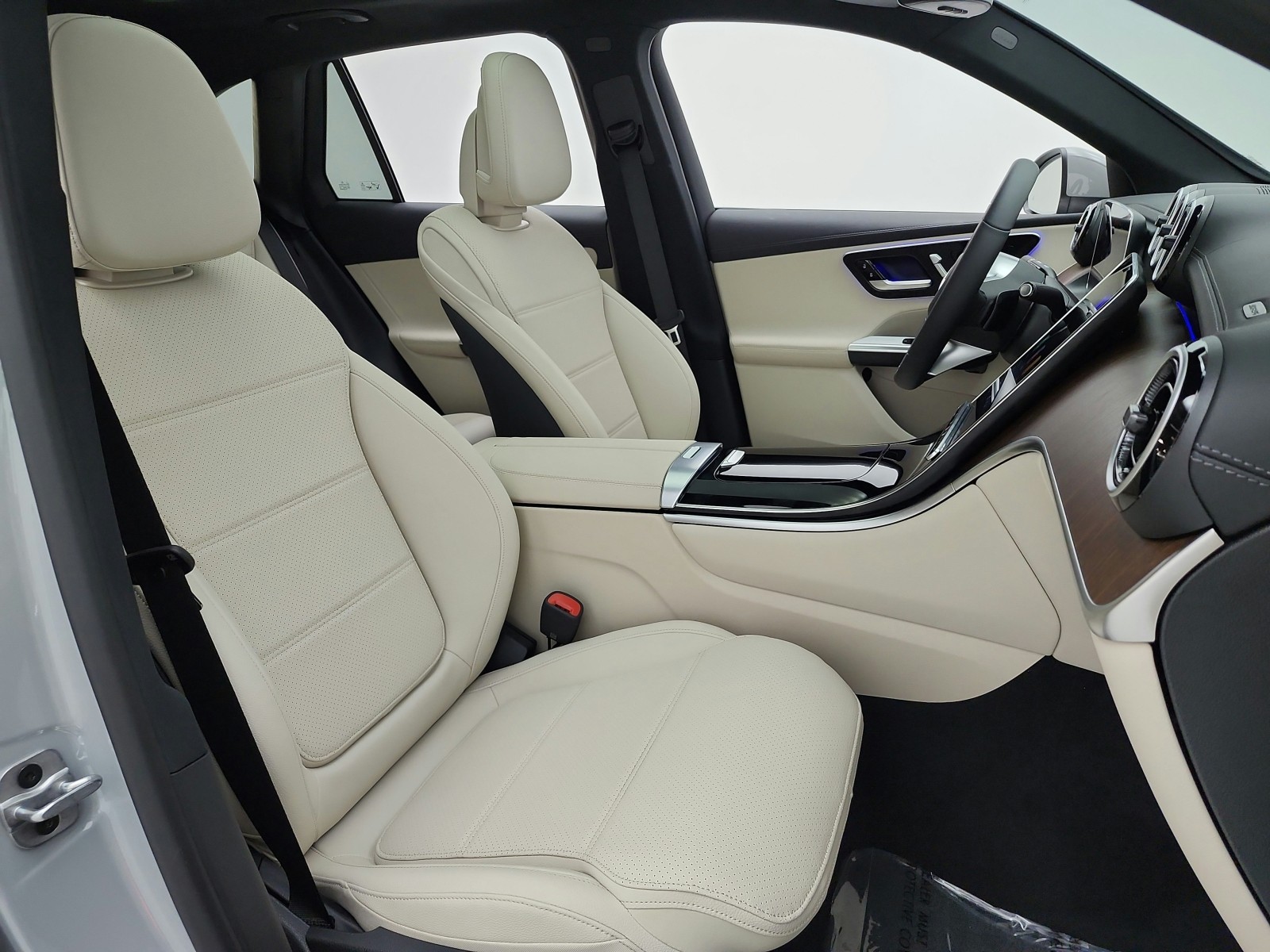 New 2027 MANUFAKTUR Alpine Grey Mercedes-Benz GLC 300 SUV image 14