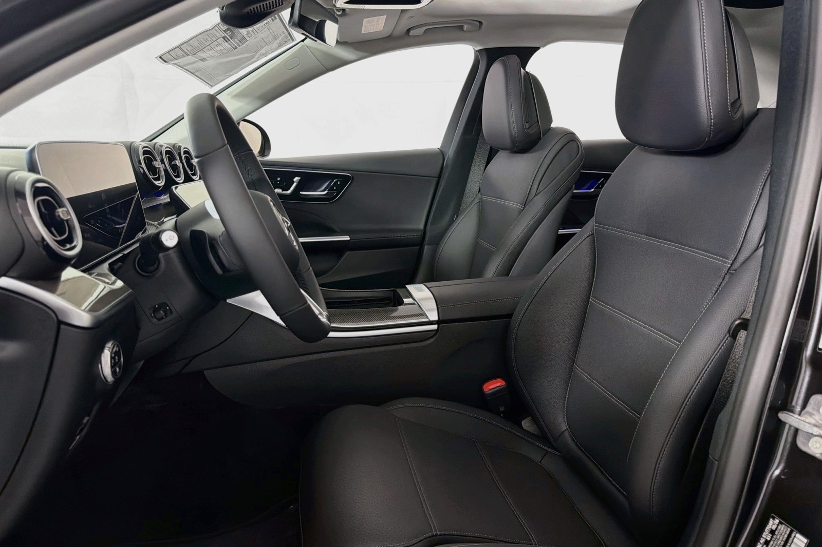 New 2026 Graphite Grey Metallic Mercedes-Benz C 300 Sedan image 18