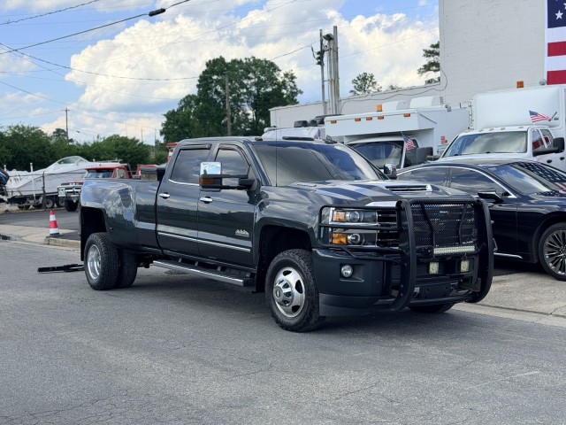2019 Chevrolet Silverado 3500 4x4 Snatch Truck High Country in , 