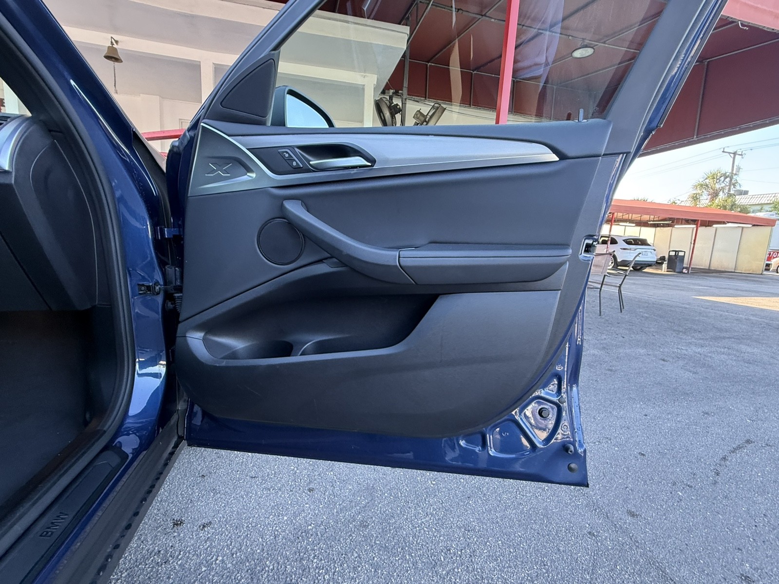 2022 BMW X4 - $31,977