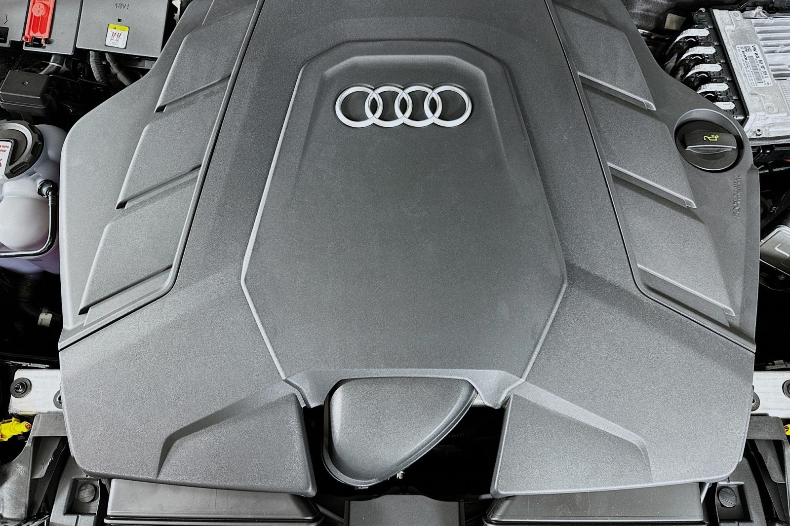 New 2026 Daytona Gray Pearl Effect Audi Prestige image 12