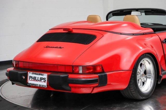 1989 Porsche 911 Carrera Speedster 18