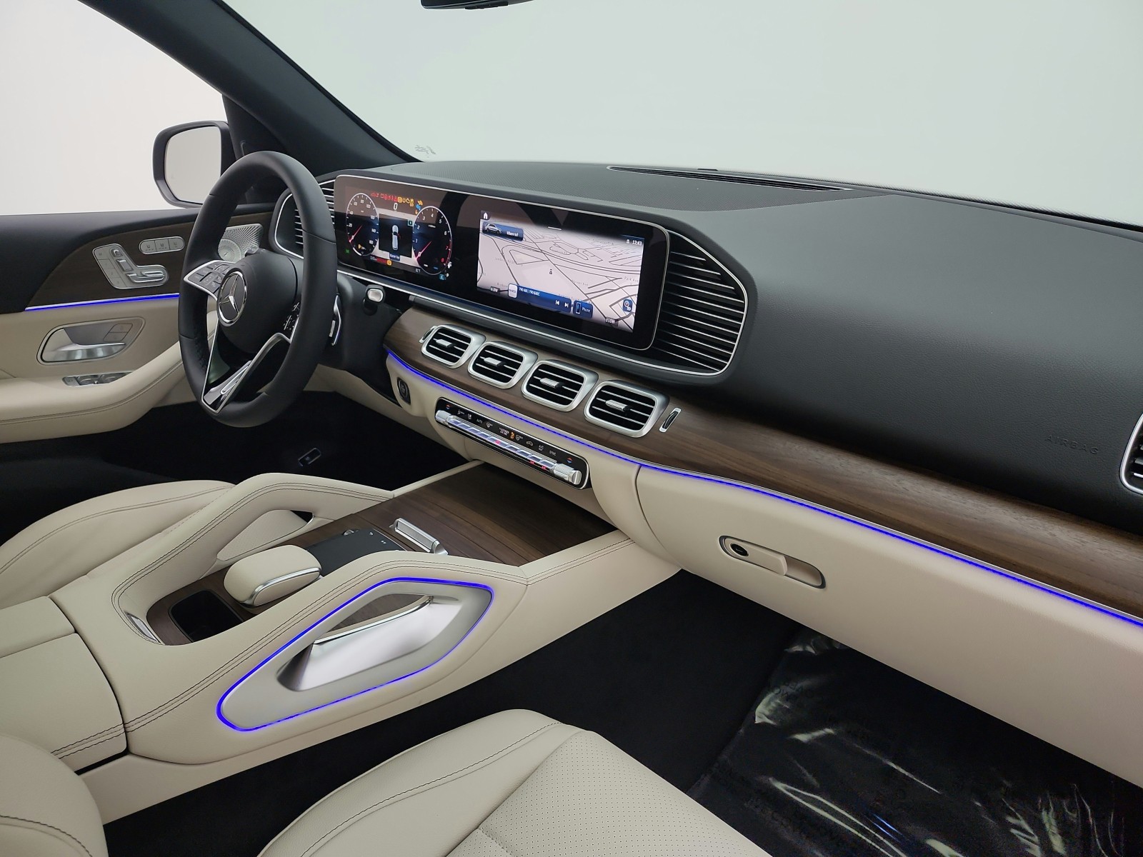 New 2026 MANUFAKTUR Alpine Grey Mercedes-Benz GLE 450 image 16