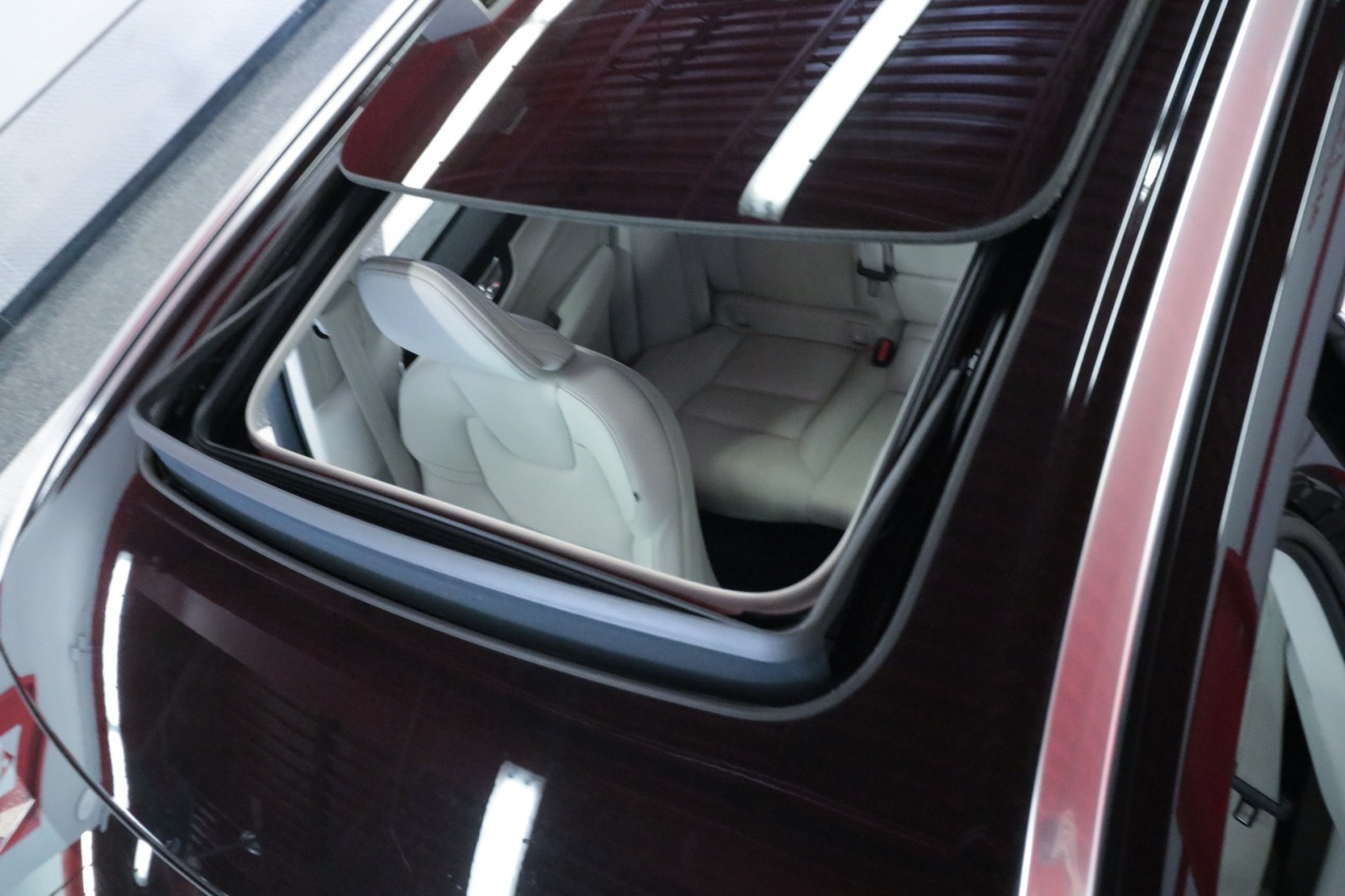 Used Car 2023 Volvo Xc60  Plus Bright Theme For Sale Under $40,000 In Austin, Texas