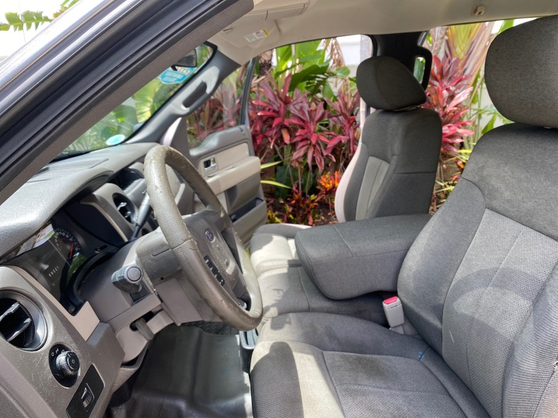 2010 Ford F-150 4 DR CREW XL LOW MILES 34,625 in , 