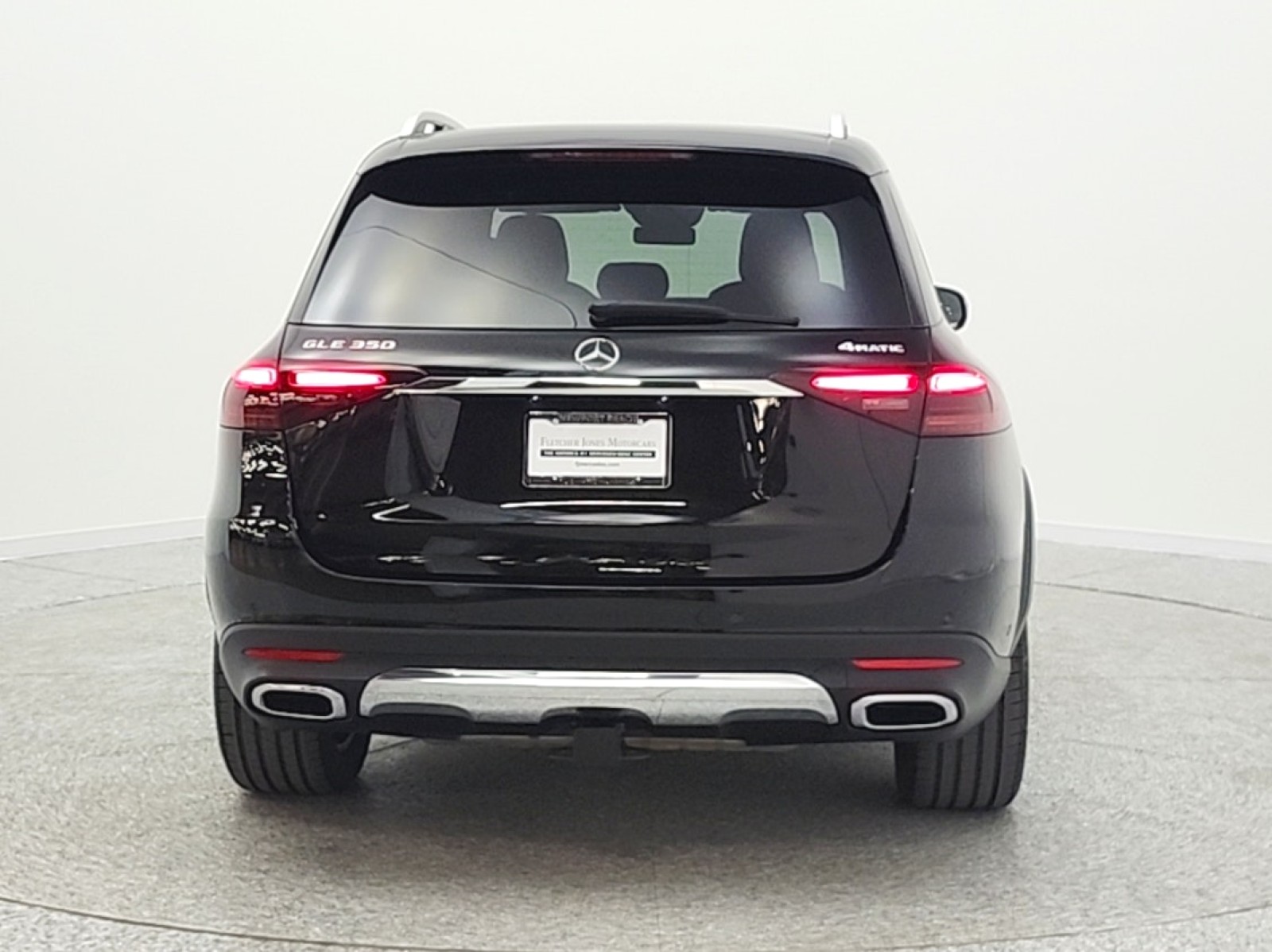 Certified Used 2026 Obsidian Black Metallic Mercedes-Benz GLE 350 4MATIC® SUV image 7