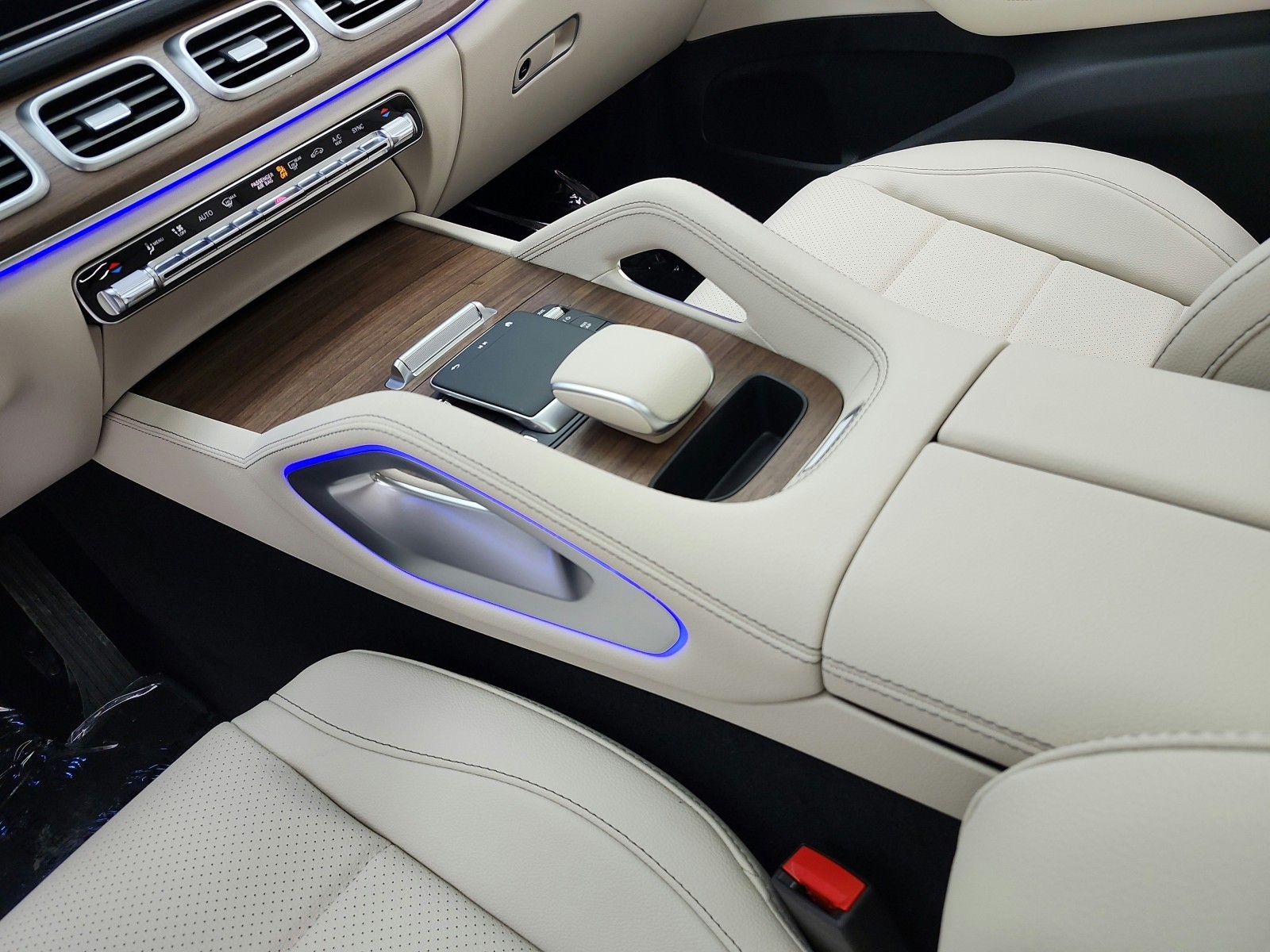 New 2026 Polar White Mercedes-Benz GLE 350 image 10