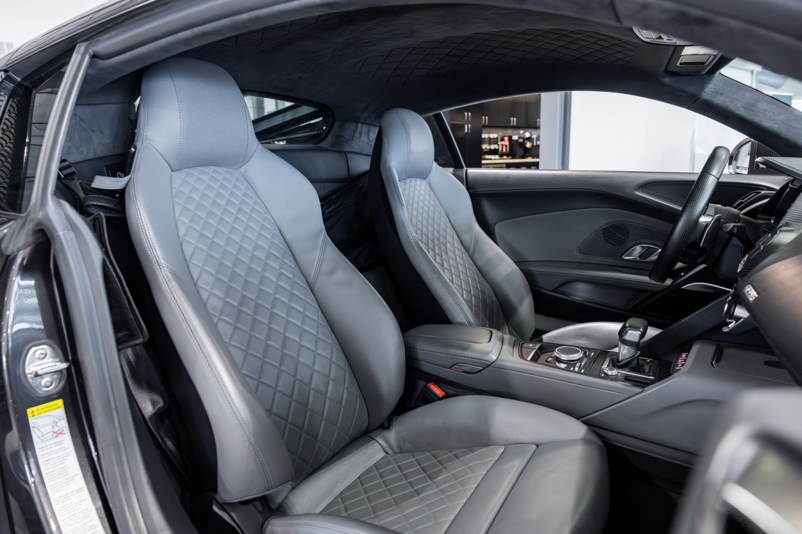 Used Car 2017 Audi R8 Coupe  V10 Plus For Sale Under $170,000 In Boerne, Texas