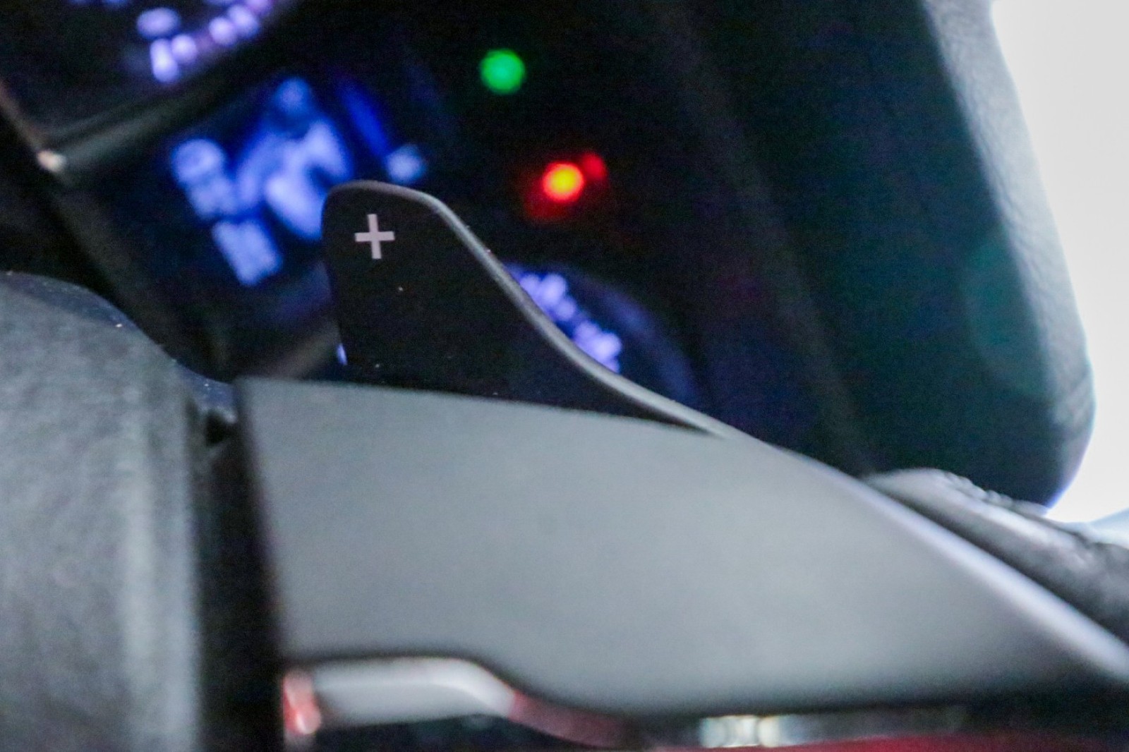 Used Car 2018 Toyota Avalon  Xle Premium For Sale Under $25,000 In Austin, Texas