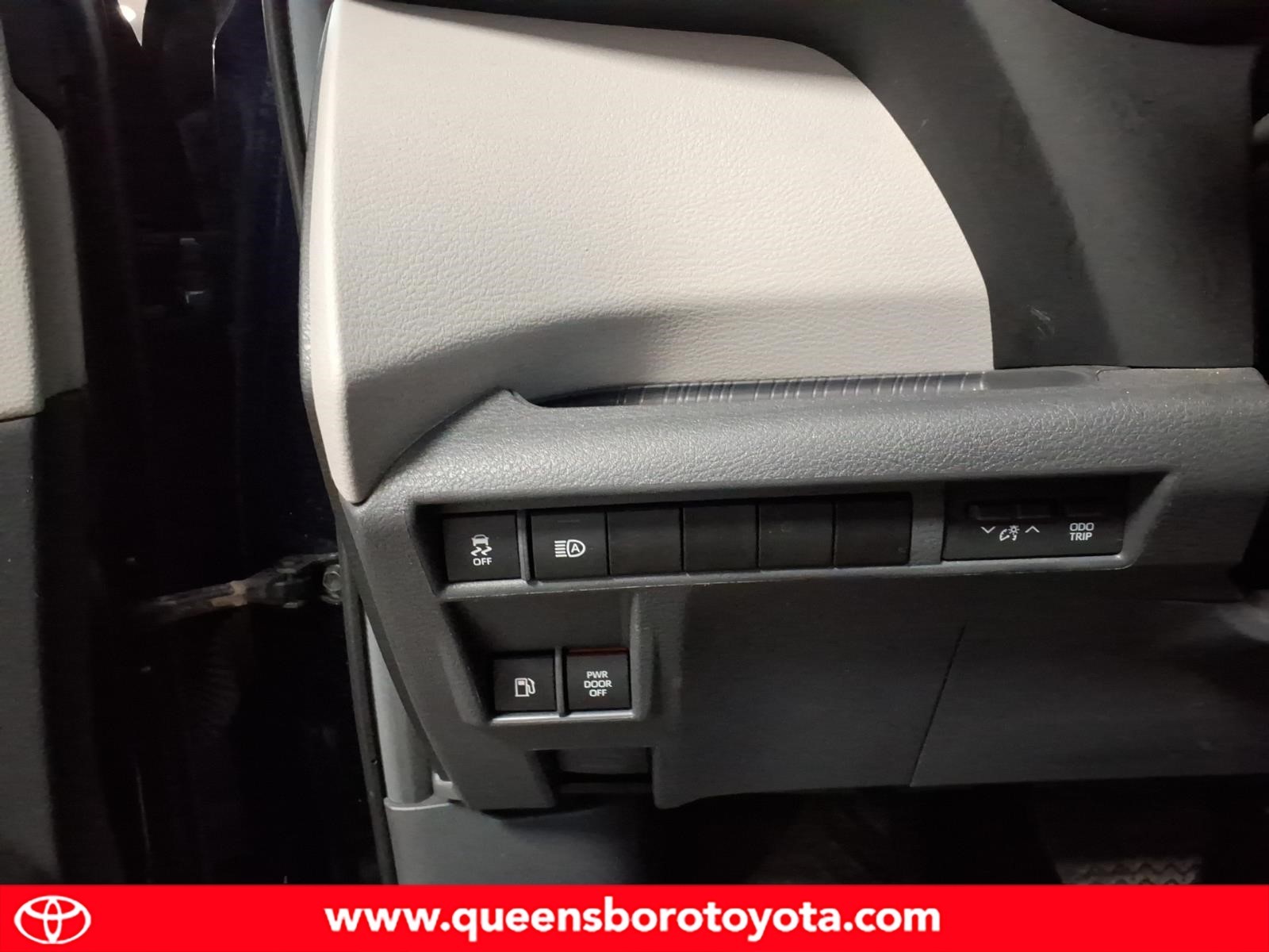 Used 2024 Toyota Sienna Sedan