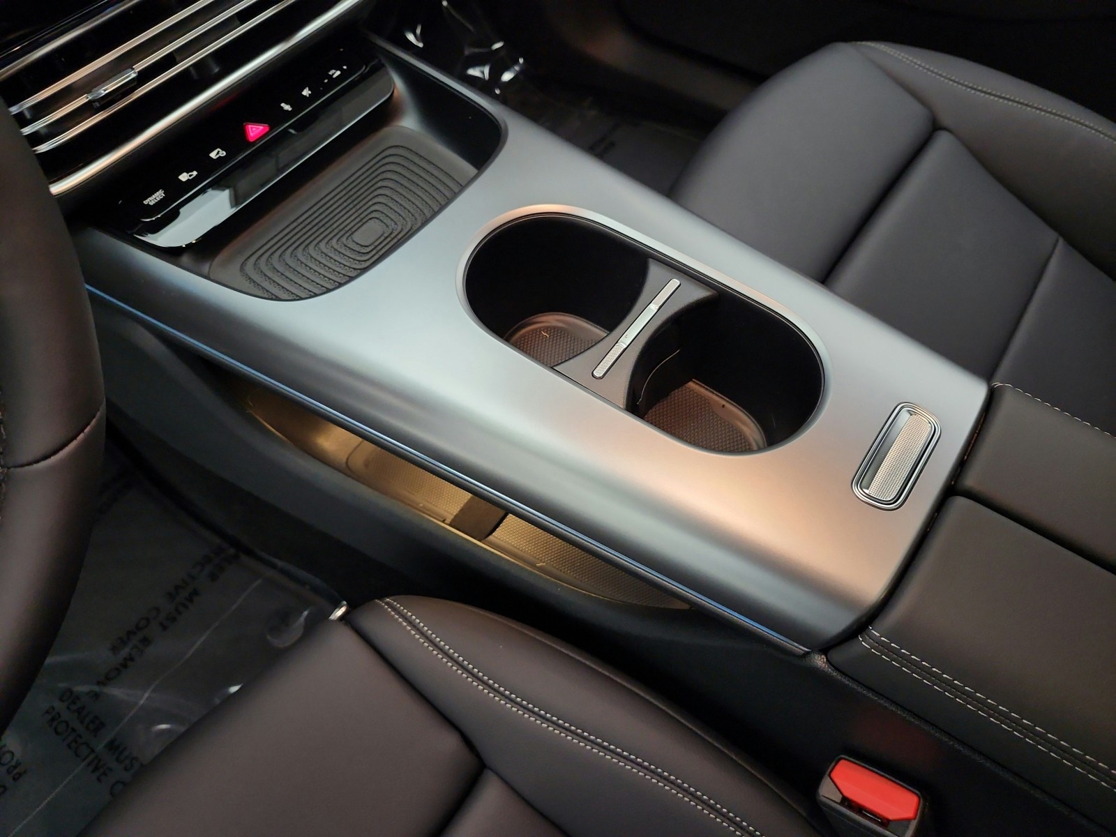 New 2027 Night Black Mercedes-Benz CLA 220 Hybrid FWD image 9