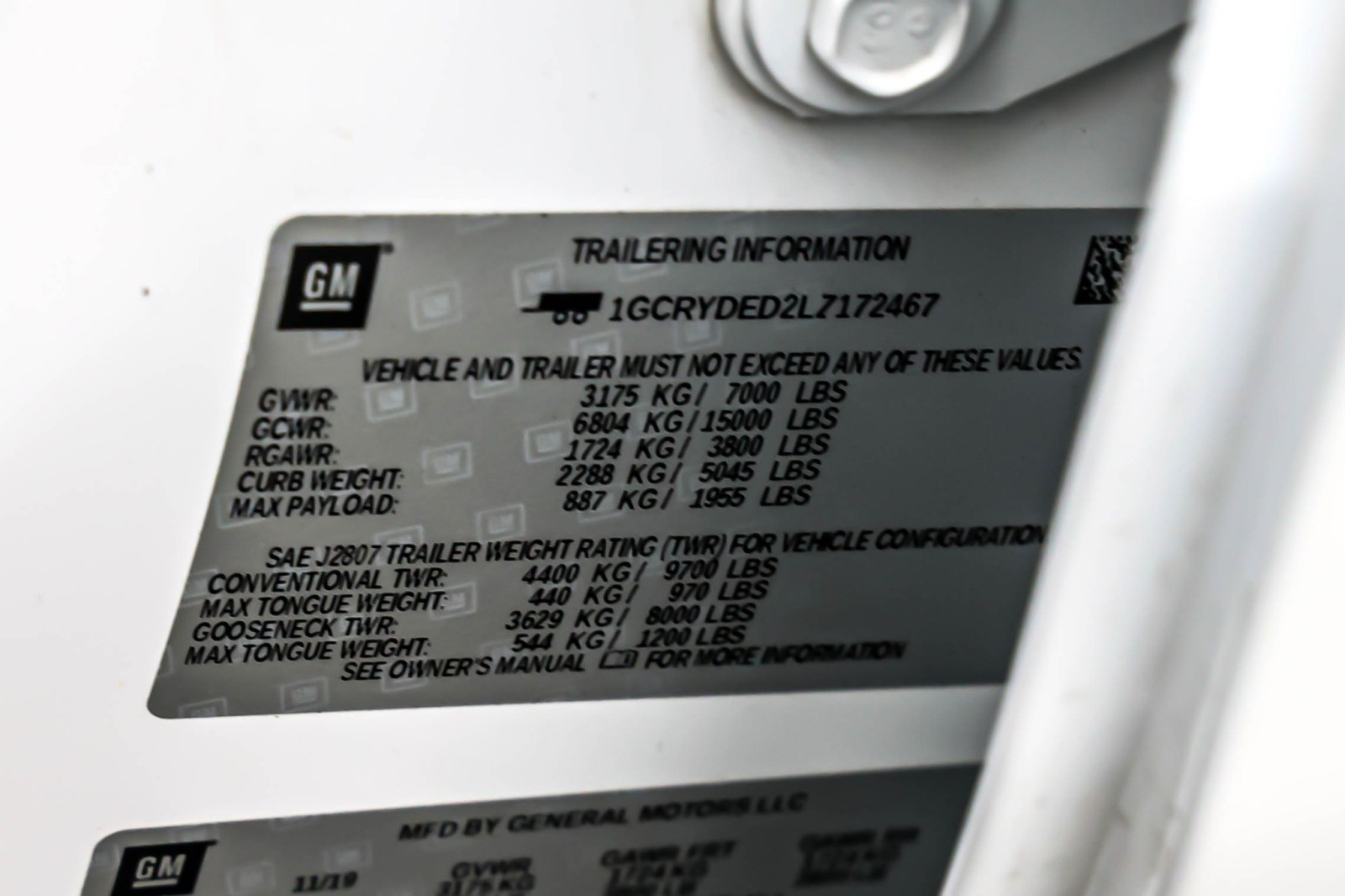 Used 2020 Summit White Chevrolet 4WD Double Cab 147 LT image 23