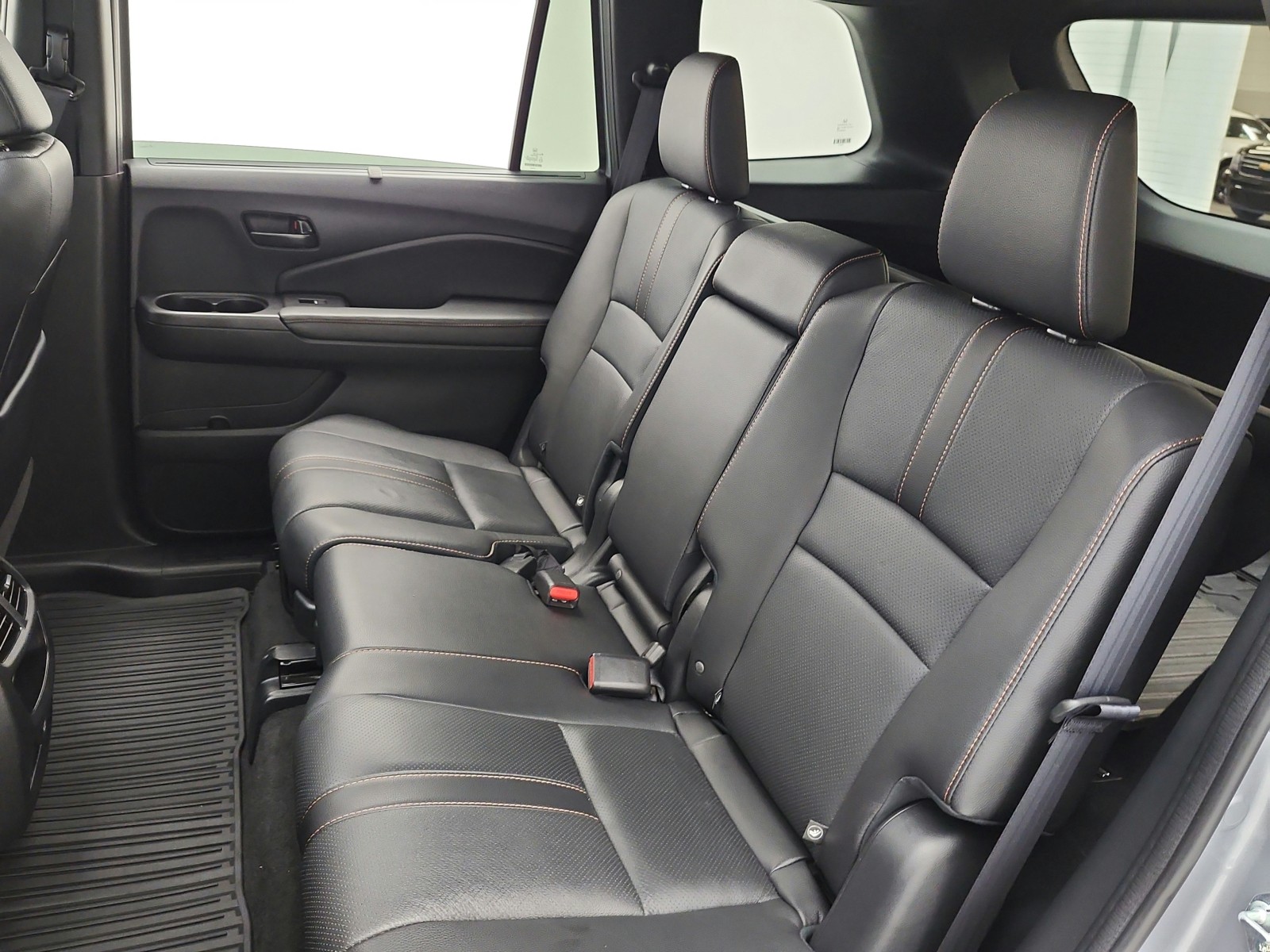 Used 2022 Lunar Silver Metallic Honda TrailSport AWD image 30