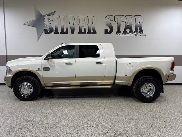 2017 Ram 3500 Laramie Longhorn 4WD Cummins MegaCab in ,