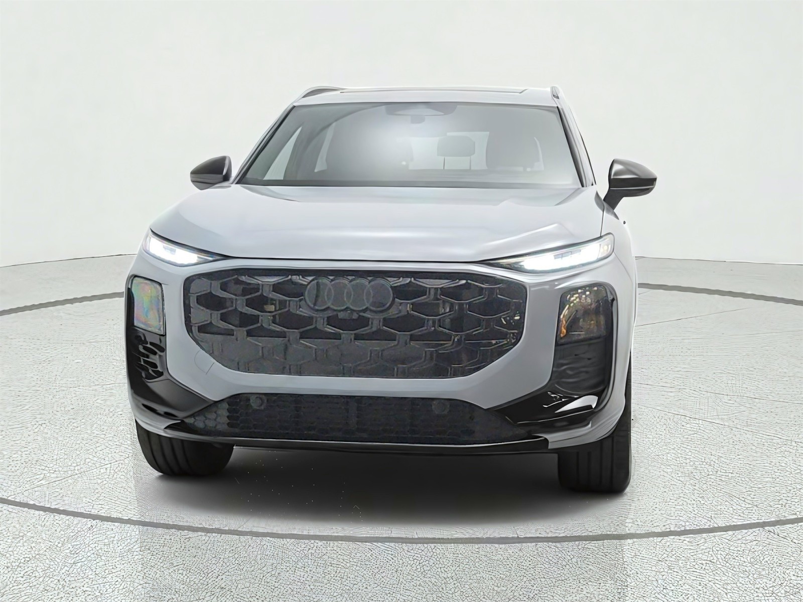 New 2026 Arrow Gray Pearl Effect Audi S line quattro image 2