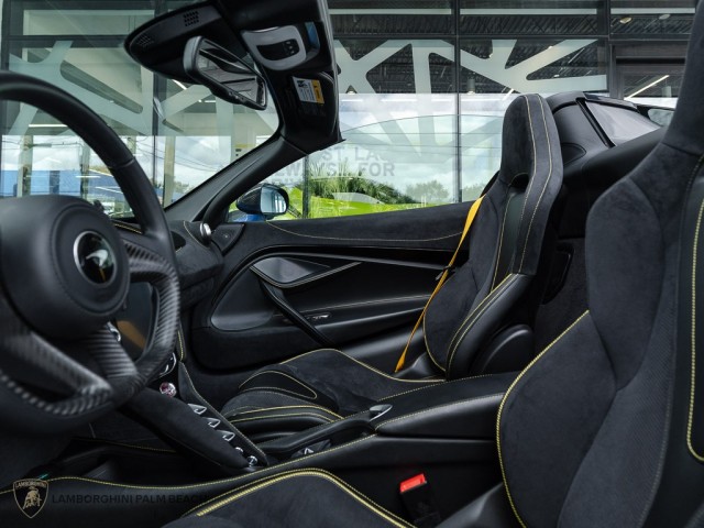 McLaren 720S