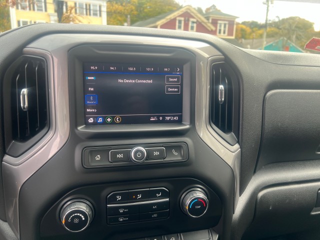 2021 Chevrolet Silverado 1500 Custom 9