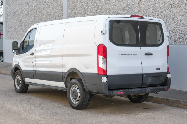 2019 Ford Transit Van  13