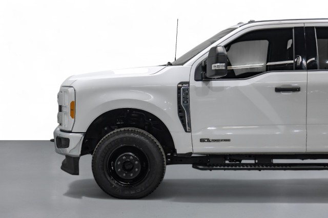 2023 Ford F-350 XLT 10