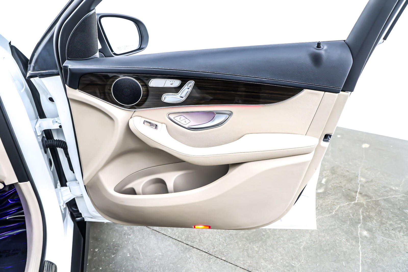 Certified Used 2023 Polar White Mercedes-Benz GLC 300 4MATIC® Coupe image 25