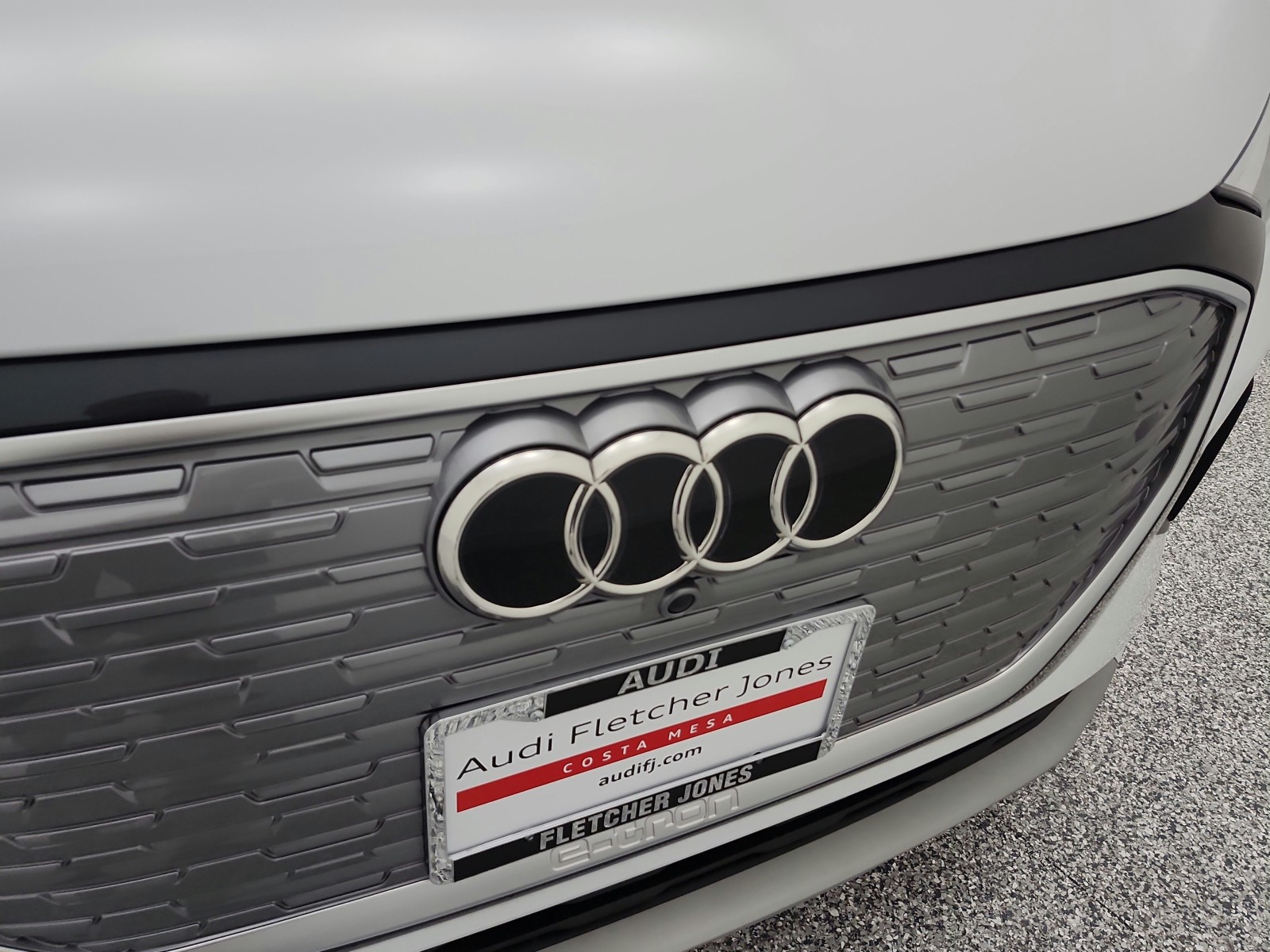 Used 2025 Glacier White Metallic Audi Premium 45 RWD image 17
