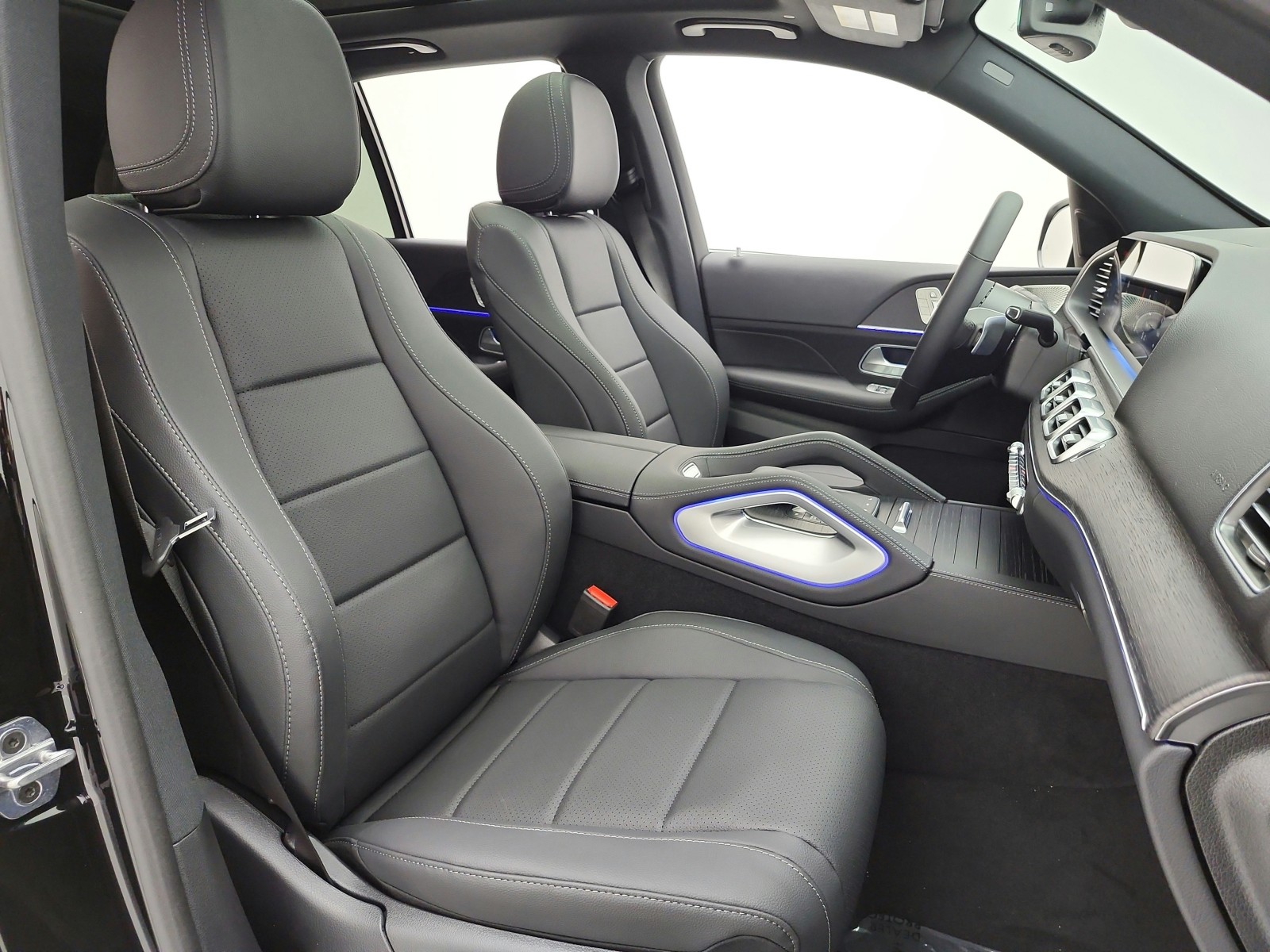 New 2026 Obsidian Black Metallic Mercedes-Benz GLE 450 4MATIC® SUV image 14