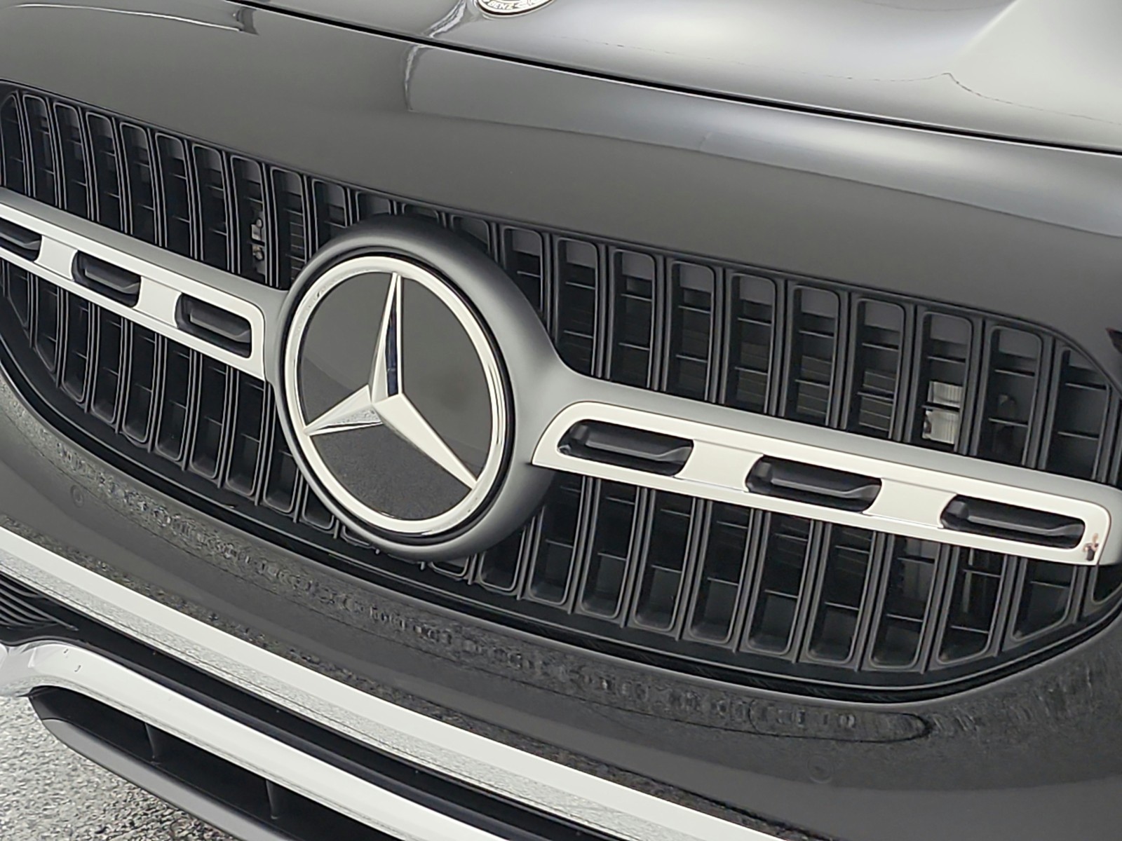 New 2026 Night Black Mercedes-Benz GLA 250 image 13