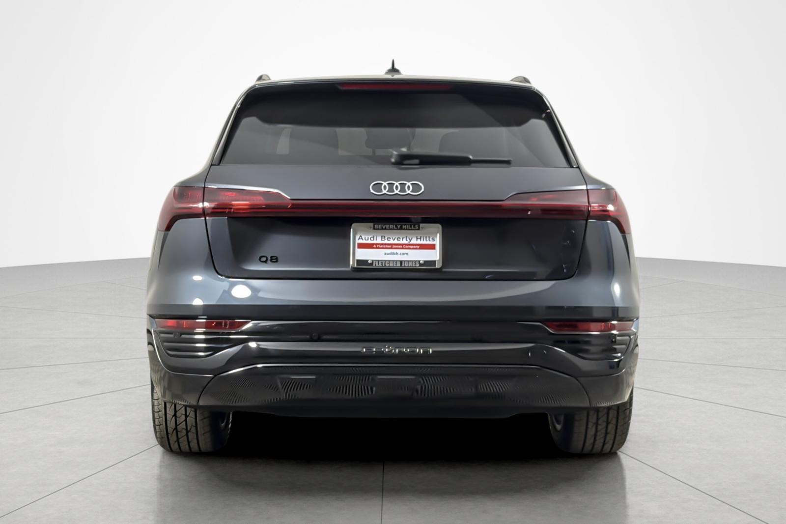 Used 2024 Manhattan Gray Metallic Audi Premium quattro image 4