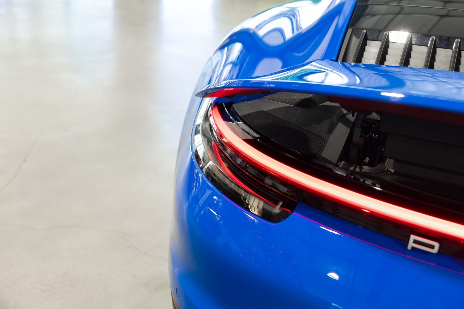 Used Car 2022 Porsche 911  Carrera S - Manual Transmission - Rear Axle Steering - Sport Package For Sale Under $170,000 In Boerne, Texas