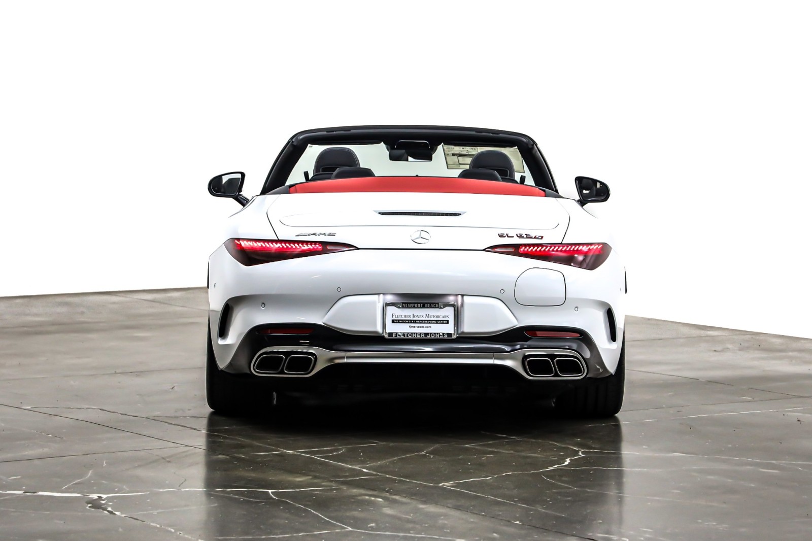 New 2025 MANUFAKTUR Moonlight White Metallic Mercedes-Benz AMG® SL 63 S E Performance Roadster image 4