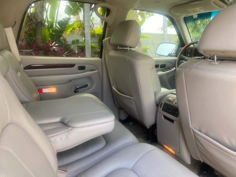 2002 Cadillac Escalade LOW  MILES 67,881 1 OWNER in , 