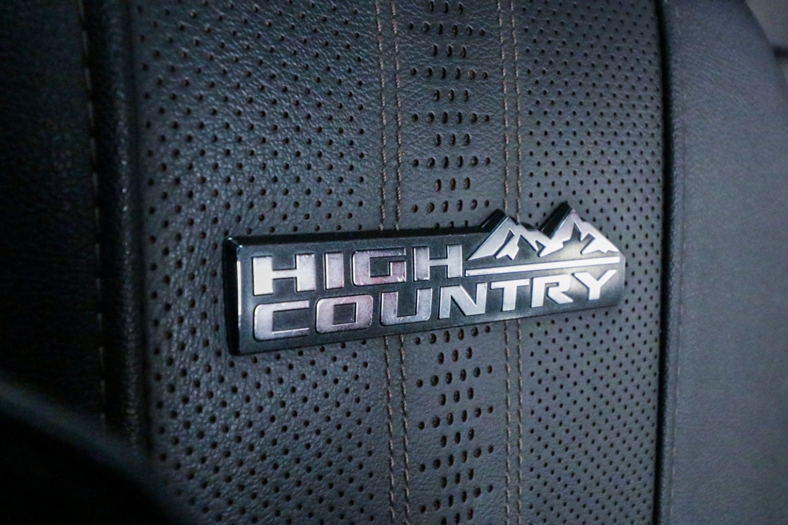 Used Car 2024 Chevrolet Silverado 2500hd  High Country For Sale Under $70,000 In Austin, Texas