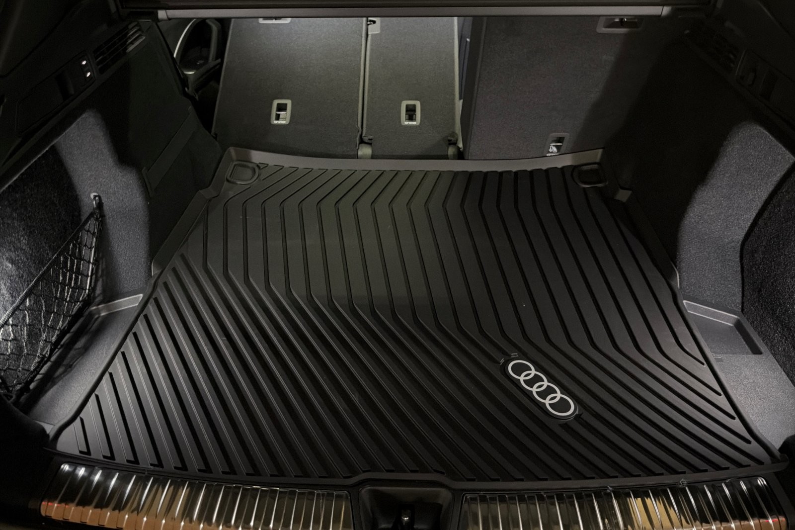 New 2026 Tambora Gray Metallic Audi Premium Plus 3.0 TFSI quattro image 14