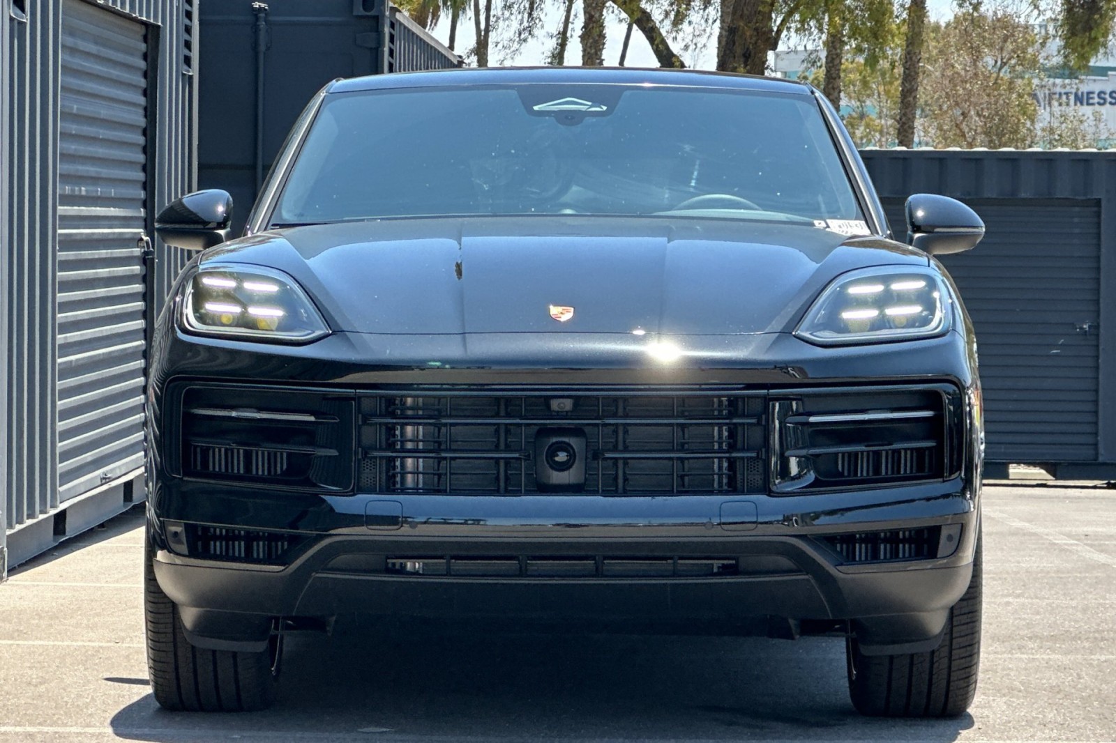New 2026 Chromite Black Metallic Porsche E-Hybrid image 11
