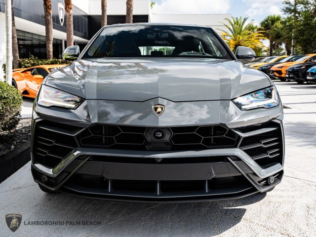 2022 Lamborghini Urus  in , 