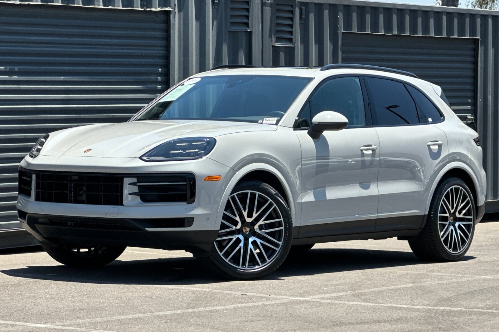Chalk 2026 Porsche Cayenne SUV / Crossover All-Wheel Drive Automatic