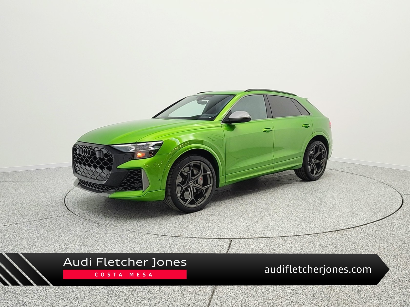 Audi Exclusive Paint 2025 Audi RS Q8 4.0T quattro Performance SUV / Crossover Automatic