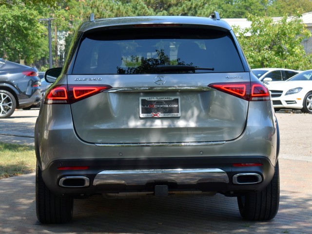 2020 Mercedes-Benz GLE Premium Pkg. Park Assist Pano Moonroof Heated front Seats Burmester Sound Tow Pkg. 20 Wheels MSRP $64,400 11