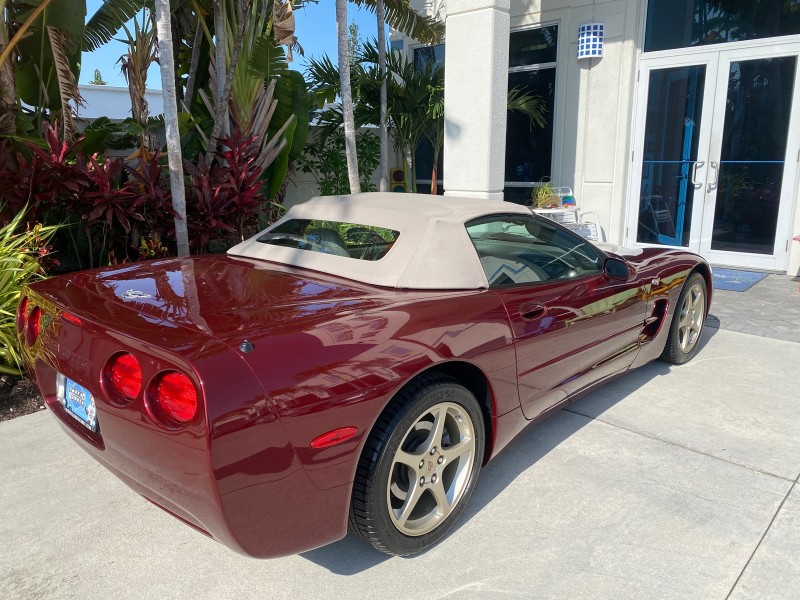 2003 Chevrolet Corvette 50TH CONVERTIBLE LOW MILES 6,742 in , 
